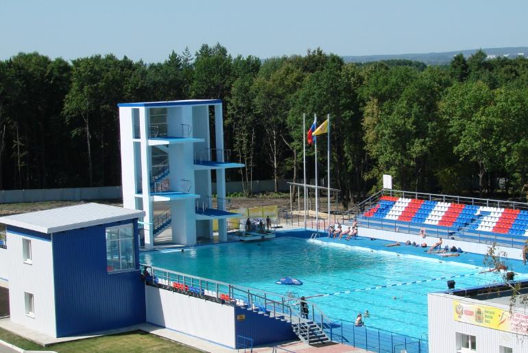Open-Air Pool 