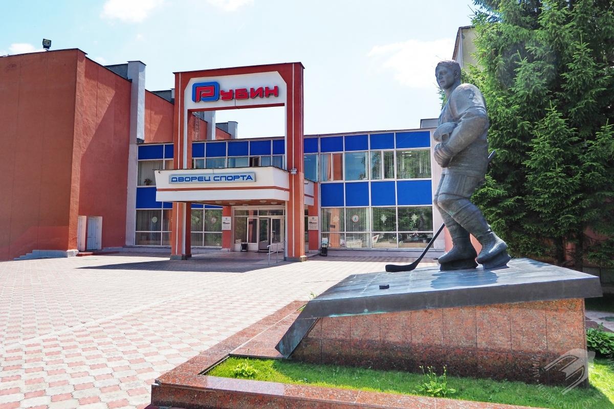 Yu.I. Moiseev Monument Yu.I. Moiseev Monument